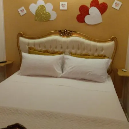 بيت ضيافة Pianeta Camera